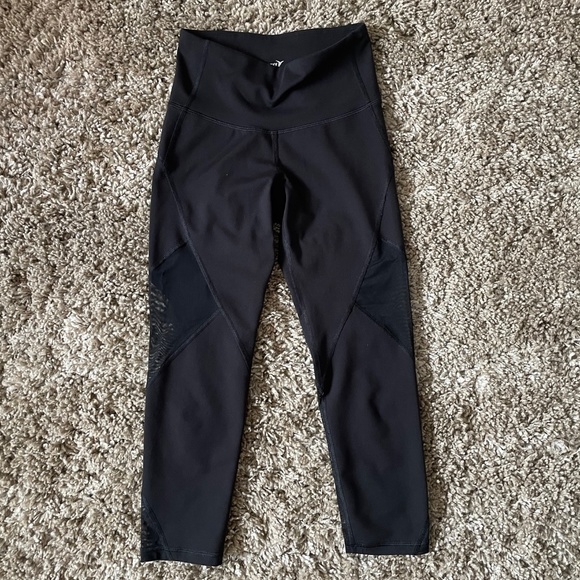 Old Navy Athletic Wear Leggings w/ Mesh - Picture 1 of 9